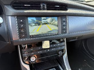 Jaguar XF 2.0 d  Portfolio Sportbreake -LEDER-NAVI-PDC-AUTOMAAT picture 21