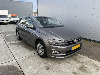 Volkswagen Polo 1.0 TSI Comfortline Business-NACI-CLIMA-PDC- picture 2