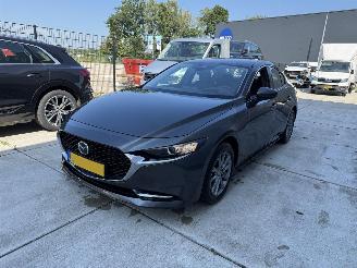 Voiture accidenté Mazda 3 2.0 e-SkyActiv-X M Hybrid 180 -NAVI-CAMERA-PDC 2020/9