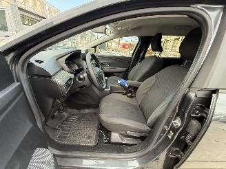 Dacia Jogger 1.0 TCe Comfort 7Persoons - PDC - NAVI - CRUISE picture 9