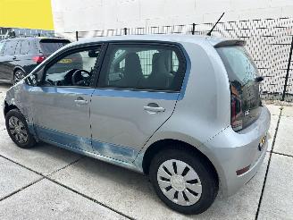 Volkswagen Up! 1.0 65 PK- AIRCO picture 4