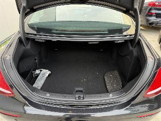 Mercedes E-klasse E200D 150PK - 122000km - NAVI - CAMERA - HUD picture 10