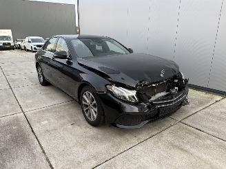 Mercedes E-klasse E200D 150PK - 122000km - NAVI - CAMERA - HUD picture 2