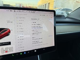 Tesla Model 3 Standart RWD Plus 60 kWh -LEDER-NAVI-CAMERA-PDC-ACTIERADIUS 409 KM picture 18