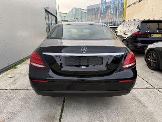 Mercedes E-klasse 200 d  AUTOMAAT-CAMERA-NAVI-LEDER picture 7