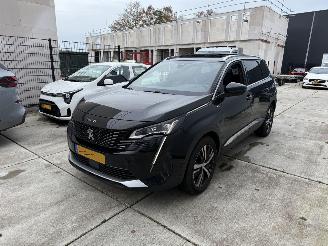 skadebil auto Peugeot 5008 1.2 PureTech GT PANO - 7PERSOONS - CAMERA - ACC 2021/10