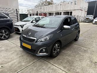 krockskadad bil auto Peugeot 108 1.0 e-VTi Allure NAVI - CAMERA - CARPLAY - LED 2020/3