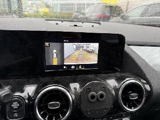 Mercedes B-klasse 200 d AUToMAAT-NAVI-CAMERA-PDC picture 18