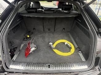 Audi Q8 55 TFSI e QUATRO S-LINE LUCHTVERING -CAMERA-KEYLESS picture 4