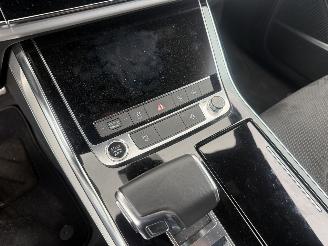 Audi Q8 55 TFSI e QUATRO S-LINE CAMERA-KEYLESS-LUCHTVERING picture 22