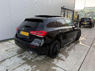 Mercedes A-klasse 250 e Luxury Line PLUG IN HYBRID -AMG-PANO-CAMERA-NAVI picture 5