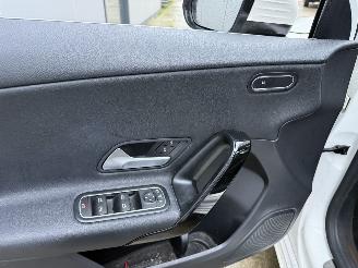 Mercedes A-klasse 160 Business Sloution -PANO-CAMERA-NAVI-PDC picture 13