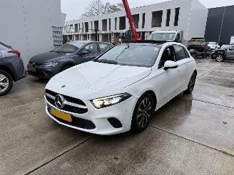 Auto incidentate Mercedes A-klasse 160 Business Solutions -PANO-NAVI-PDC-CAMERA 2019/7