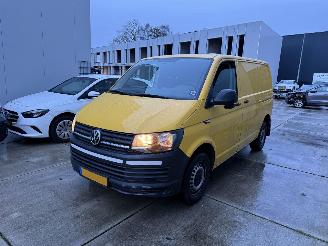 skadebil bedrijf Volkswagen Transporter 2.0TDI L1 DUBBELE SCHUIFDEUR - PDC 2017/5