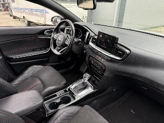 Kia Proceed 1.6 T-GDI-GT AUTOMAAT-PANO-CAMERA-NAVI-PDC picture 6