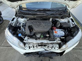 Suzuki Vitara 1.4 Boosterjet AllGrip Select 4X4 CAMERA - NAVI - LED picture 14