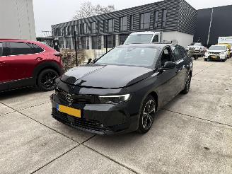 skadebil auto Opel Astra Sports Tourer 1.6 Hybrid Level2 PHEV 2023/10