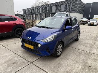 krockskadad bil auto Hyundai I-10 1.0 Comfort 5-zits AIRCO - CENTRAAL 2022/8
