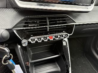 Peugeot 208 1.2 PureTech 75 Style -AIRCO-PDC picture 19