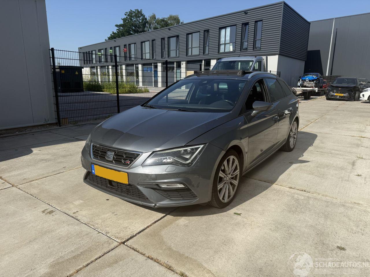 Seat Leon ST 1.4 EcoTSI FR Connect PANORAMA - NAVI - CAMERA