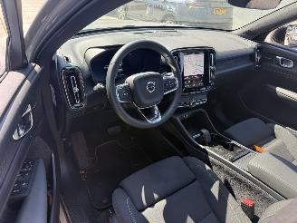 Volvo XC40 RECHARGE 82KWH SINGLE MOTOR EXTENDED RANGE ULTIMATE picture 3
