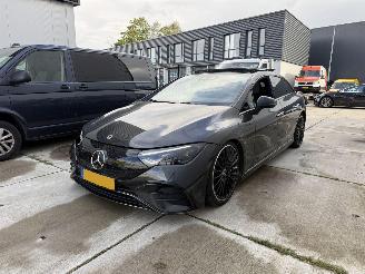 Vaurioauto  passenger cars Mercedes EQE 300 AMG Line 89 kWh 245 PK -PANO-LEDER-CAMERA-NAVI 2023/1