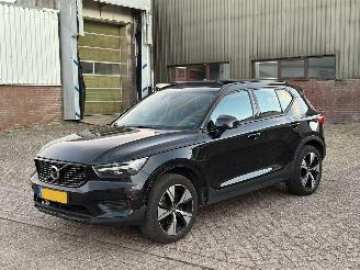 Schadeauto Volvo XC40 1.5 T5 Recharge R-Design Pano 360Camera NAP Nederlandse Auto Harman Kardon 2021/12