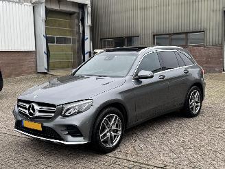 Vaurioauto  passenger cars Mercedes GLC 250D 4Matic Pano Orgineel Nederlands Nap! Geen Schade 2018/12