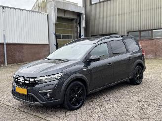 Avarii autoturisme Dacia Jogger 1.0 Tce Extreme 7Persoons Geen Schade 2022/8