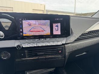 Opel Astra 1.2 131Pk Automaat Bussines Edition picture 10