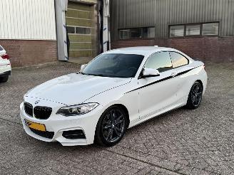 Coche accidentado BMW 2-serie M235i 326Pk Harman Kardon Geen Schade 2014/8