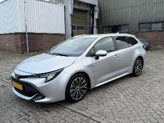 damaged passenger cars Toyota Corolla Touring Sports 1.8 Hybrid Dynamic Nap Nederlandse Auto 2020/5