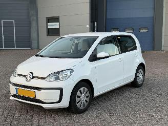 Unfallwagen Volkswagen Up! 1.0 BMT Move Up! NAP Nederlandse Auto 2017/4