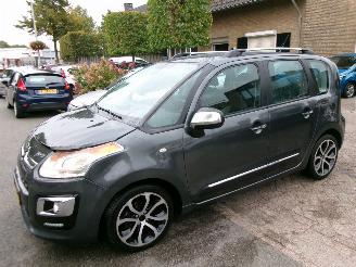Voiture accidenté Citroën C3 picasso 1.4 I EXCLUSIVE CLIMA PANO 2013/7