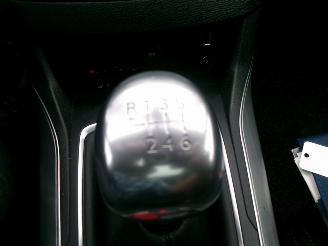 Peugeot 308 1.2 PURETECH GT-LINE CLIMA NAVI PANO picture 22