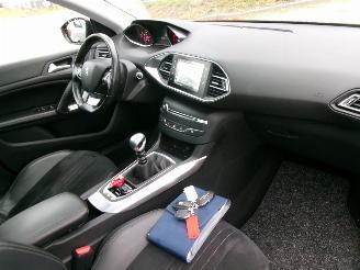 Peugeot 308 1.2 PURETECH GT-LINE CLIMA NAVI PANO picture 18