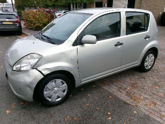 Voiture accidenté Daihatsu Sirion SIRION 2  1.3-16V COMFORT AUTOMAAT AIRCO 2007/7