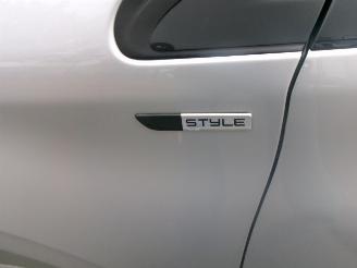 Peugeot 208 1.2 e-VTI STYLE AUTOMAAT 5 DEURS picture 22