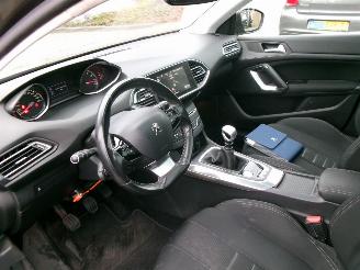 Peugeot 308 1.6 I PREMIERE CLIMA NAVI PANO picture 15