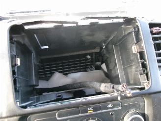 Volkswagen Transporter 2.0 TDI L 2 H 1 AUTOMAAT BUDGETLINE AIRCO picture 18