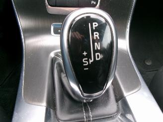 Volvo V-60 2.4 D6 AWD PLUG-IN HYBRID SUMMUM picture 18