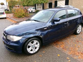 Auto incidentate BMW 1-serie 116 I HIGH EXCUTIVE CLIMA 2011/2