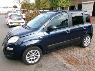 skadebil auto Fiat Panda TWIN AIR LOUNGE AIRCO 2012/7