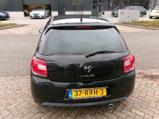 Citroën DS3 1.6 e-HDI SO CHIC CLIMA picture 10