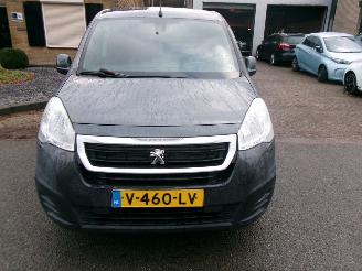 Peugeot Partner 120 1.6 HDI 75 PREMIUM PACK AIRCO NAVI picture 4