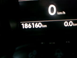 Peugeot 2008 1.2 PURETECH ALLURE CLIMA NAVI picture 19