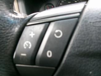 Volvo S-60 2.4 I GEEN SCHADE picture 14