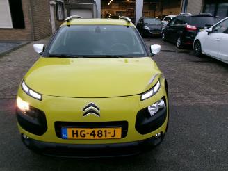 Citroën C4 cactus 1.2 VTI SHINE CLIMA picture 3