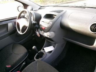 Peugeot 107 1.0 -12V XS AIRCO ORGINEEL 27.158 KM picture 14