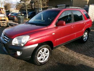 Schadeauto Kia Sportage 2.0 CVVT EXECUTIVE 2006/7